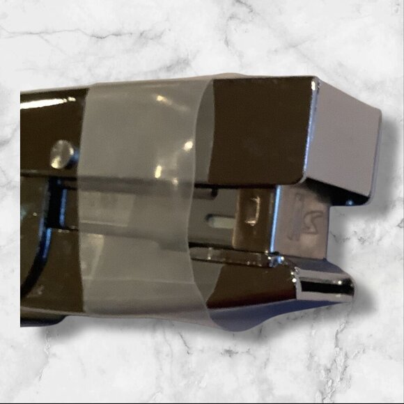 HuiSheng HS823 Heavy-Duty Metal Handheld Manual Hand Stapler For Office & School - Picture 9 of 10